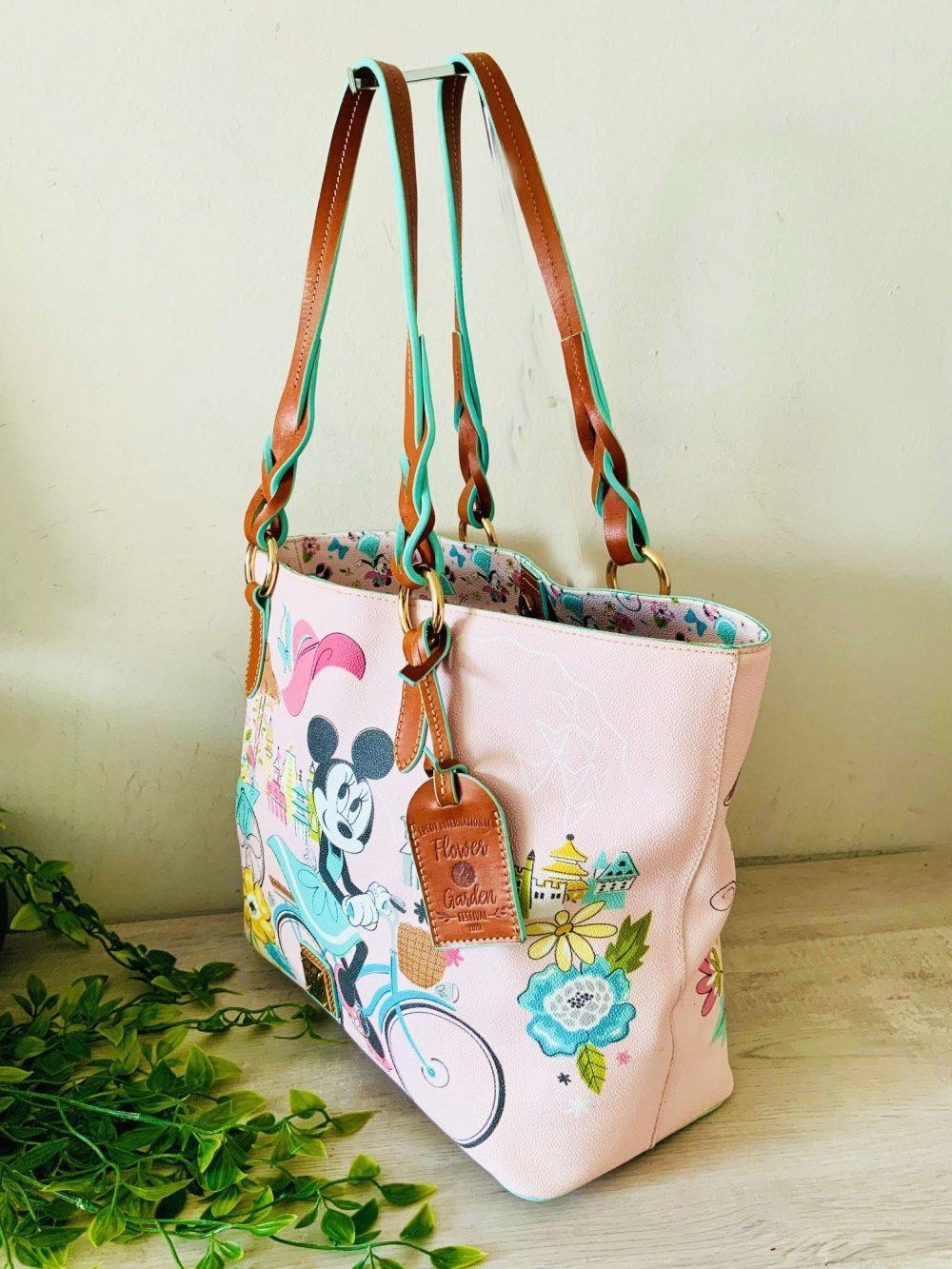 DOONEY & BOURKE DISNEY PARKS EPCOT FLOWER & GARDEN FESTIVALTOTE MINNIE 2020 - Picture 5 of 10
